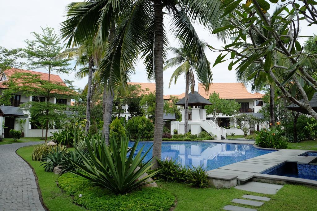 Champa Villa With Private Pool At Furramar Danang Exterior photo